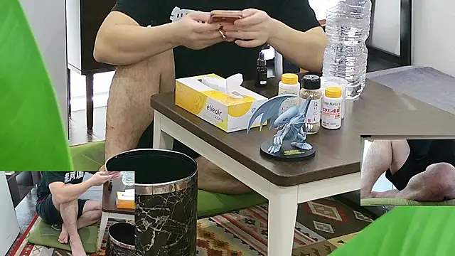 Snapshot of YARASERO-kun chatting on March 1, 2026, 1:18 am YARASERO-kun online show from March 1, 2026, 1:18 am