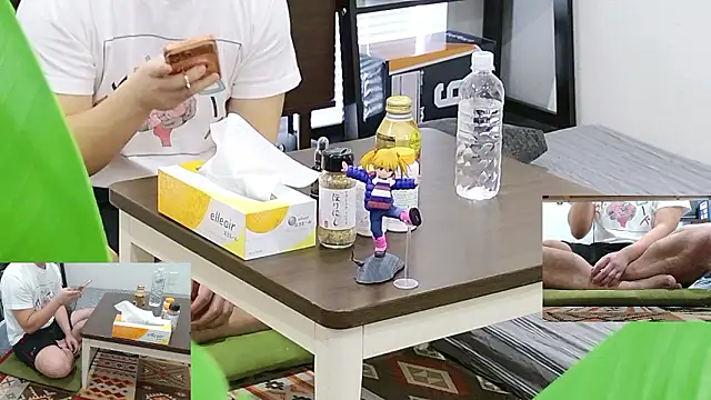 Snapshot of YARASERO-kun chatting on March 4, 2026, 3:45 am YARASERO-kun online show from March 4, 2026, 3:45 am