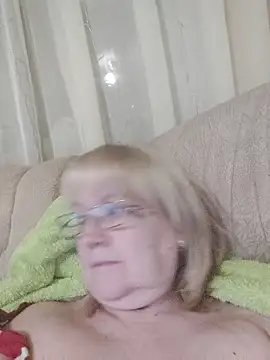 Violet5364 online show from December 4, 2025, 8:39 pm