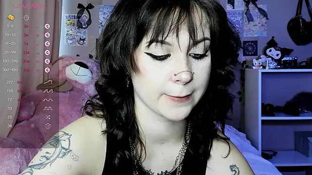 Snapshot of marynixoxo chatting on February 17, 2026, 10:56 am marynixoxo online show from February 17, 2026, 10:56 am