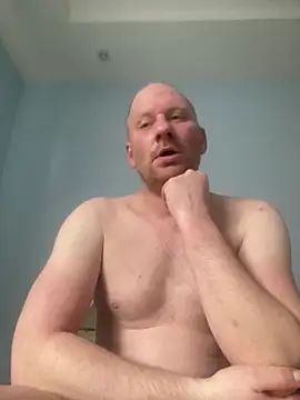 Krzysiekg123 online show from February 14, 2026, 9:17 am