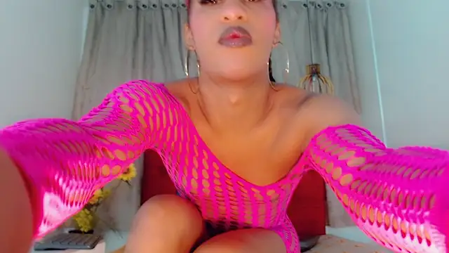 katha Crawford online show from December 4, 2025, 7:11 pm