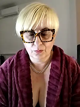 Pumabionda online show from March 3, 2026, 11:43 pm