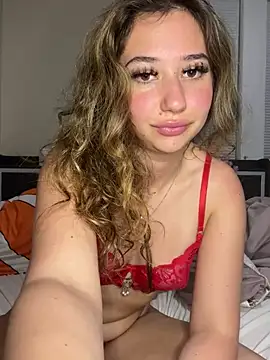 angelicasn0w online show from March 13, 2025, 3:44 am