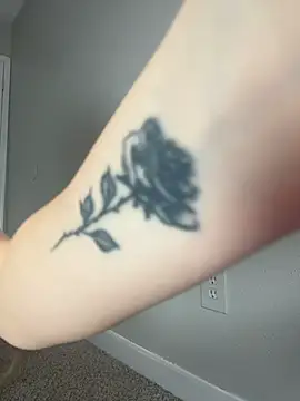 Snapshot of angelicasn0w chatting on February 15, 2026, 2:47 pm angelicasn0w online show from February 15, 2026, 2:47 pm