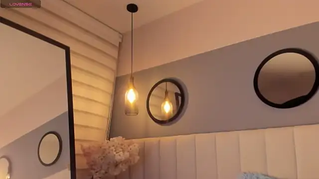 Snapshot of alice_lodge chatting on October 17, 2025, 3:31 am alice lodge online show from October 17, 2025, 3:31 am