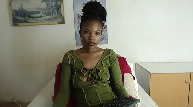 Snapshot of SATHIVA chatting on February 27, 2025, 9:14 pm SATHIVA online show from February 27, 2025, 9:14 pm