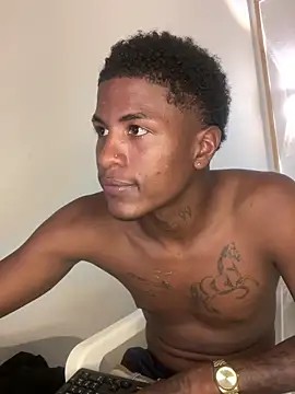 Snapshot of Bichorro chatting on September 27, 2025, 7:41 pm Bichorro online show from September 27, 2025, 7:41 pm