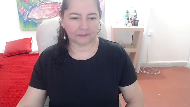 leonela 69 online show from February 23, 2026, 11:35 pm