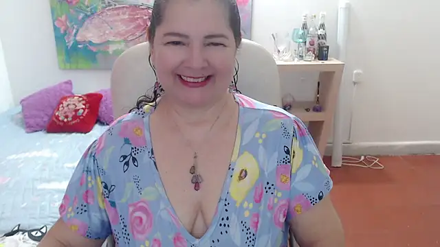 leonela 69 online show from March 10, 2026, 12:37 am