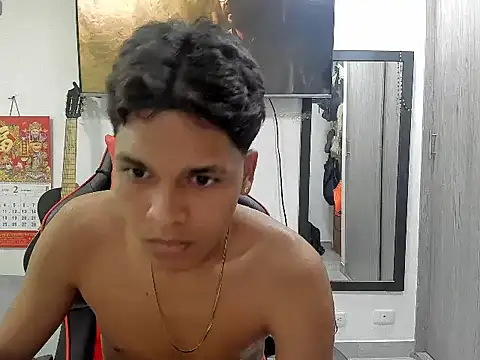 Snapshot of David_Gil19 chatting on March 6, 2025, 2:30 am David Gil19 online show from March 6, 2025, 2:30 am