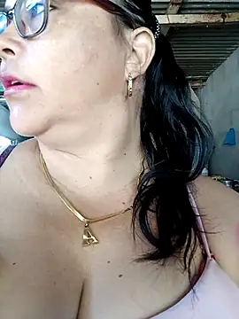 promiscuous-indecent-momm online show from February 21, 2025, 1:44 pm