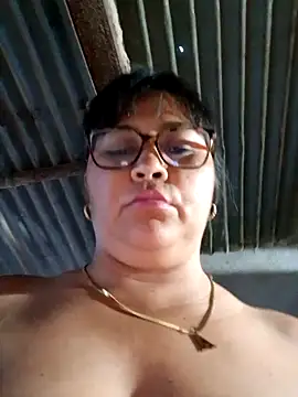 promiscuous-indecent-momm online show from February 24, 2025, 2:04 pm