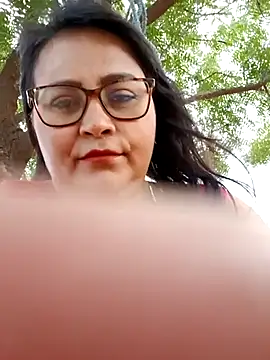 promiscuous-indecent-momm online show from February 28, 2025, 8:07 pm