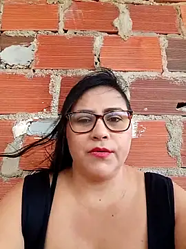 promiscuous-indecent-momm online show from November 10, 2025, 4:17 pm