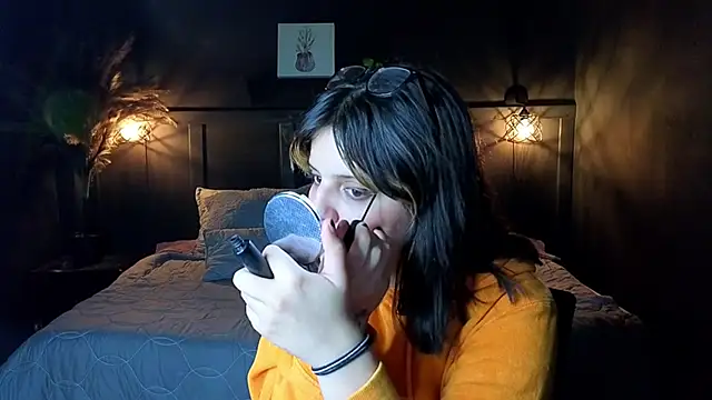 Snapshot of scarleth_shadow chatting on September 14, 2025, 2:22 am scarleth shadow online show from September 14, 2025, 2:22 am