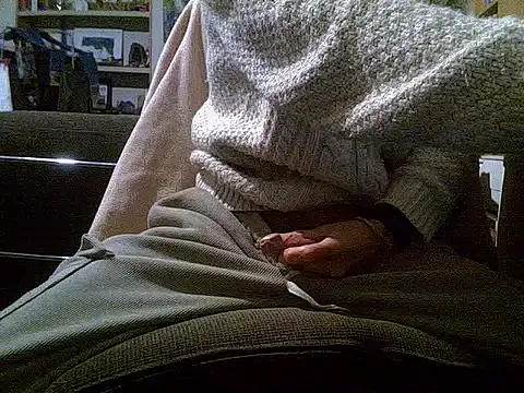 Snapshot of createur34 chatting on November 20, 2025, 8:30 pm createur34 online show from November 20, 2025, 8:30 pm