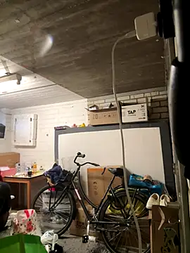 Snapshot of Bleueyez007 chatting on November 16, 2025, 7:47 am Bleueyez007 online show from November 16, 2025, 7:47 am