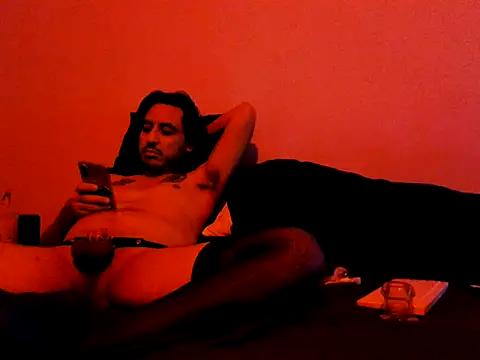 Snapshot of Iscariot19 chatting on February 5, 2026, 4:17 am Iscariot19 online show from February 5, 2026, 4:17 am