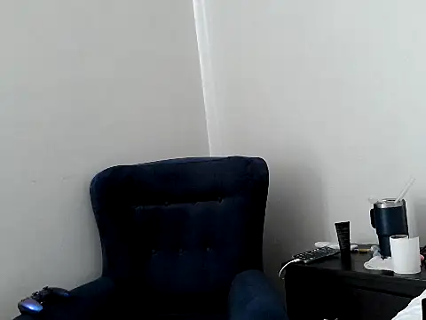 Snapshot of Iscariot19 chatting on February 5, 2026, 9:41 pm Iscariot19 online show from February 5, 2026, 9:41 pm