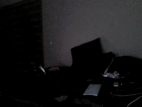 Snapshot of Iscariot19 chatting on February 28, 2026, 12:39 pm Iscariot19 online show from February 28, 2026, 12:39 pm