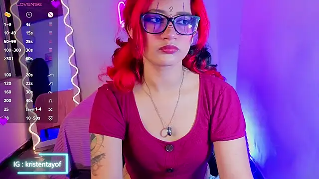 Snapshot of kristen_tay chatting on November 3, 2025, 3:19 am kristen tay online show from November 3, 2025, 3:19 am