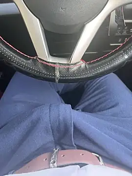 Snapshot of BadboySLR_8899 chatting on March 17, 2026, 9:45 am BadboySLR 8899 online show from March 17, 2026, 9:45 am