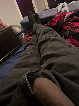 Snapshot of Slimlightrising chatting on February 16, 2025, 8:00 pm Slimlightrising online show from February 16, 2025, 8:00 pm