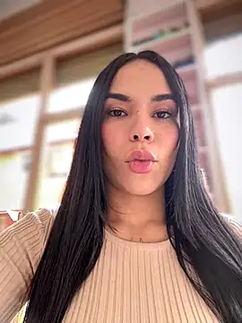 Naatalia online show from October 16, 2025, 5:03 pm