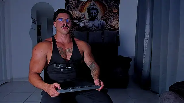 Snapshot of Valentino_Dosantos_ chatting on November 27, 2025, 9:17 pm Valentino Dosantos online show from November 27, 2025, 9:17 pm