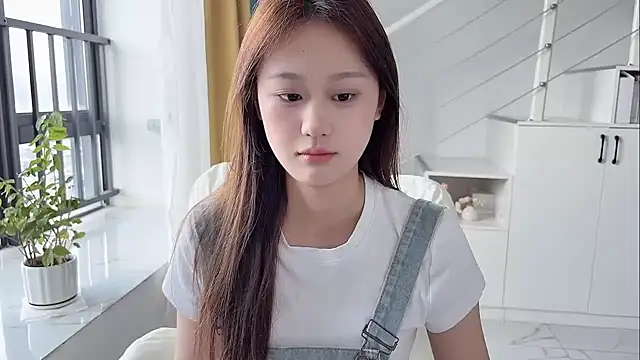 Snapshot of Cassie-20 chatting on October 13, 2025, 2:11 am Cassie-20 online show from October 13, 2025, 2:11 am