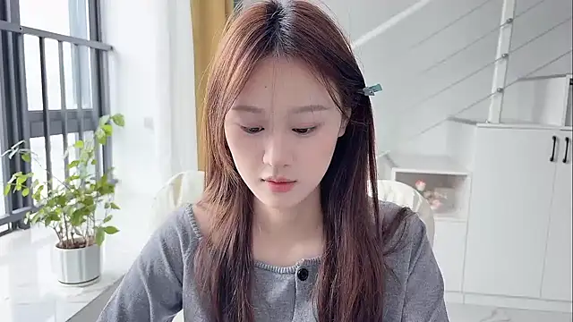 Snapshot of Cassie-20 chatting on November 13, 2025, 2:10 am Cassie-20 online show from November 13, 2025, 2:10 am