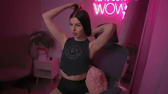 Snapshot of VictoriaPass chatting on February 20, 2025, 12:04 pm VictoriaPass online show from February 20, 2025, 12:04 pm