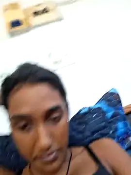 indianpink lips online show from March 8, 2025, 9:17 am