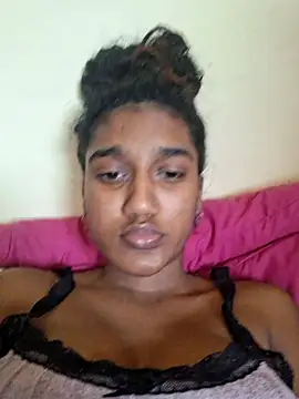 indianpink lips online show from September 28, 2025, 2:44 pm