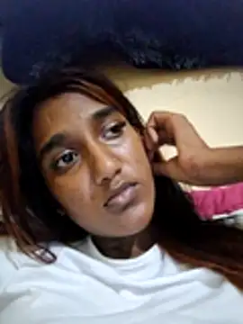 Snapshot of indianpink_lips chatting on February 22, 2026, 5:44 pm indianpink lips online show from February 22, 2026, 5:44 pm