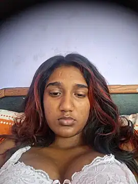 Snapshot of indianpink_lips chatting on June 6, 2026, 8:41 am indianpink lips online show from June 6, 2026, 8:41 am