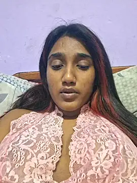 Snapshot of indianpink_lips chatting on June 14, 2026, 5:04 pm indianpink lips online show from June 14, 2026, 5:04 pm