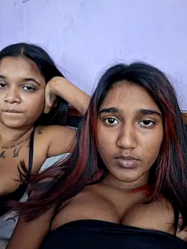 Snapshot of indianpink_lips chatting on June 21, 2026, 1:13 pm indianpink lips online show from June 21, 2026, 1:13 pm