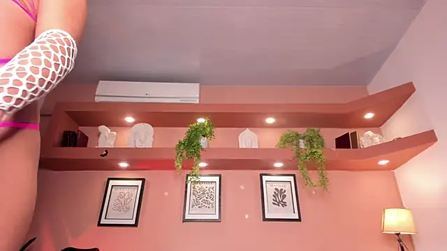 Snapshot of SofiaBennett_ chatting on November 20, 2025, 12:27 pm SofiaBennett online show from November 20, 2025, 12:27 pm