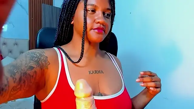 Snapshot of ZahraRose chatting on January 9, 2026, 8:10 pm ZahraRose online show from January 9, 2026, 8:10 pm