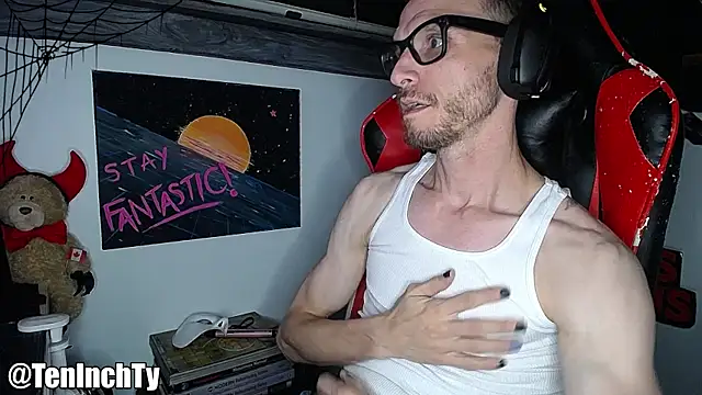 teninchty online show from October 22, 2025, 4:24 am