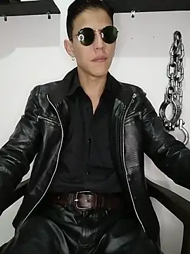 Snapshot of Mr-Eros-Master chatting on March 15, 2025, 12:02 pm Mr-Eros-Master online show from March 15, 2025, 12:02 pm