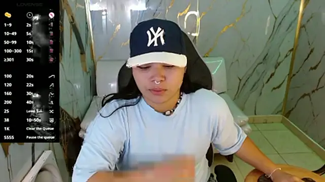 Snapshot of melany_rouse18 chatting on March 22, 2026, 1:25 pm melany rouse18 online show from March 22, 2026, 1:25 pm