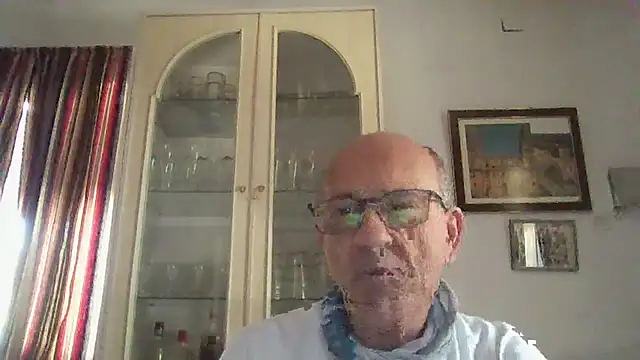 llopaco online show from October 17, 2025, 11:46 am