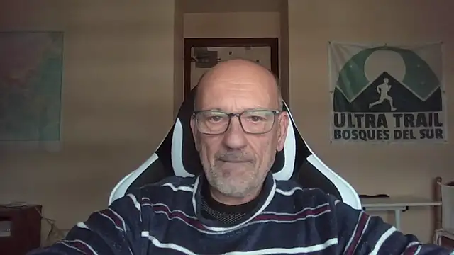 llopaco online show from December 5, 2025, 12:14 pm