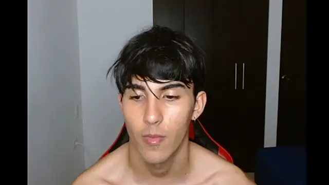 neithanzynxx online show from March 21, 2025, 10:50 pm