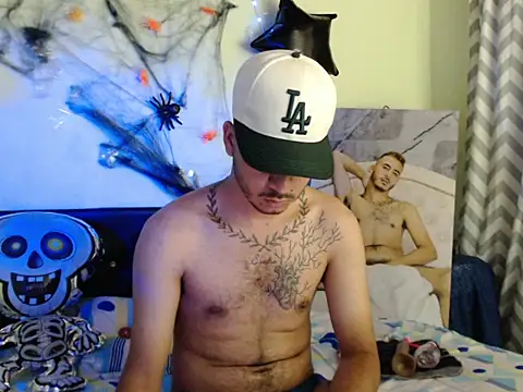 AdamParker  online show from October 21, 2025, 3:29 am