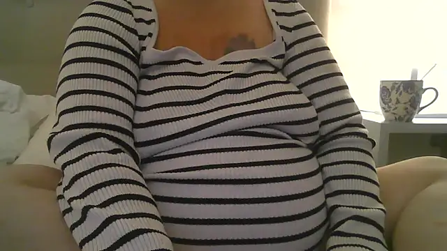 Snapshot of sizha6 chatting on January 17, 2026, 7:50 pm sizha6 online show from January 17, 2026, 7:50 pm