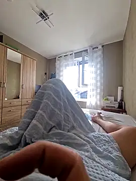 Snapshot of DerechteJunge chatting on March 8, 2025, 12:20 pm DerechteJunge online show from March 8, 2025, 12:20 pm